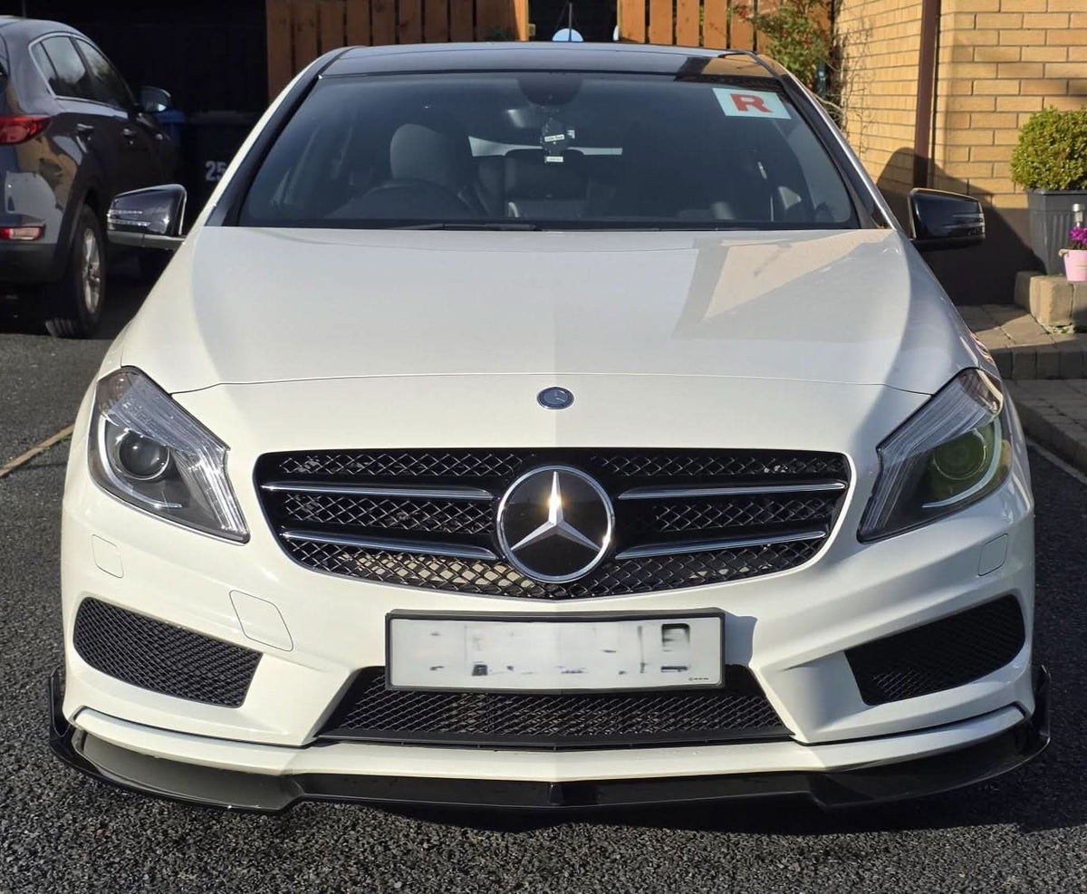 Mercedes Classe A W176 Stile AMG Nero Lucido Lip Anteriore (2013-2015)