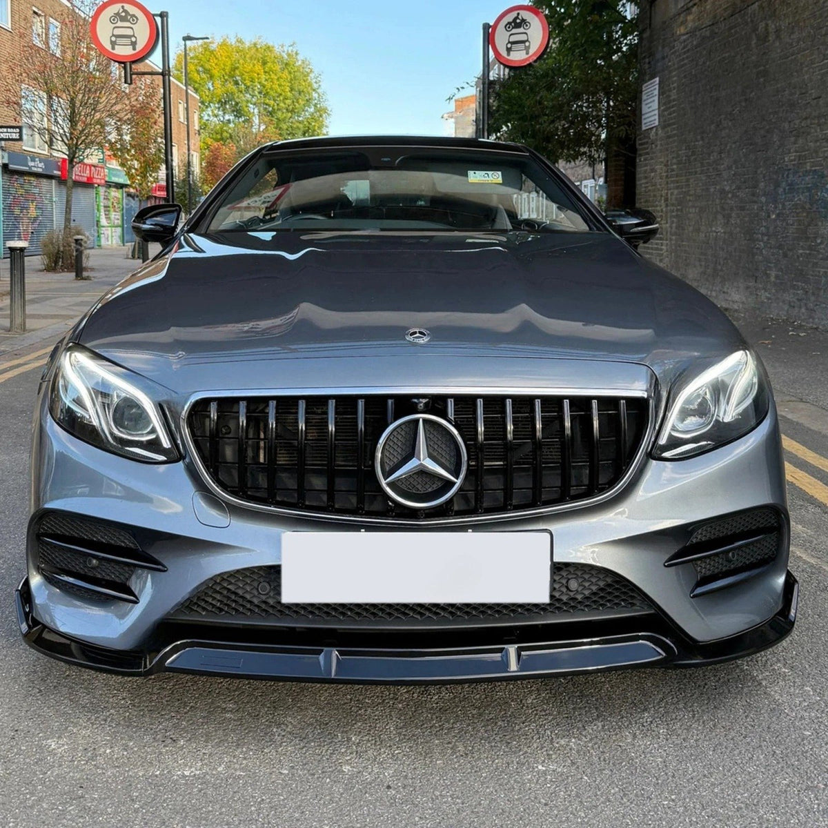 Mercedes E-Class W213 4 Porte Stile AMG Nero Lucido Lip Anteriore (2017-2020)