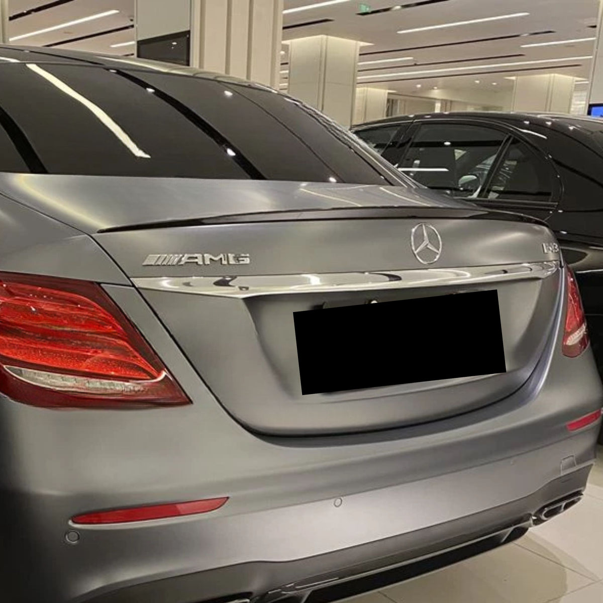 Mercedes E-Class W213 Berlina Nero Lucido Spoiler Posteriore (2017-2023)