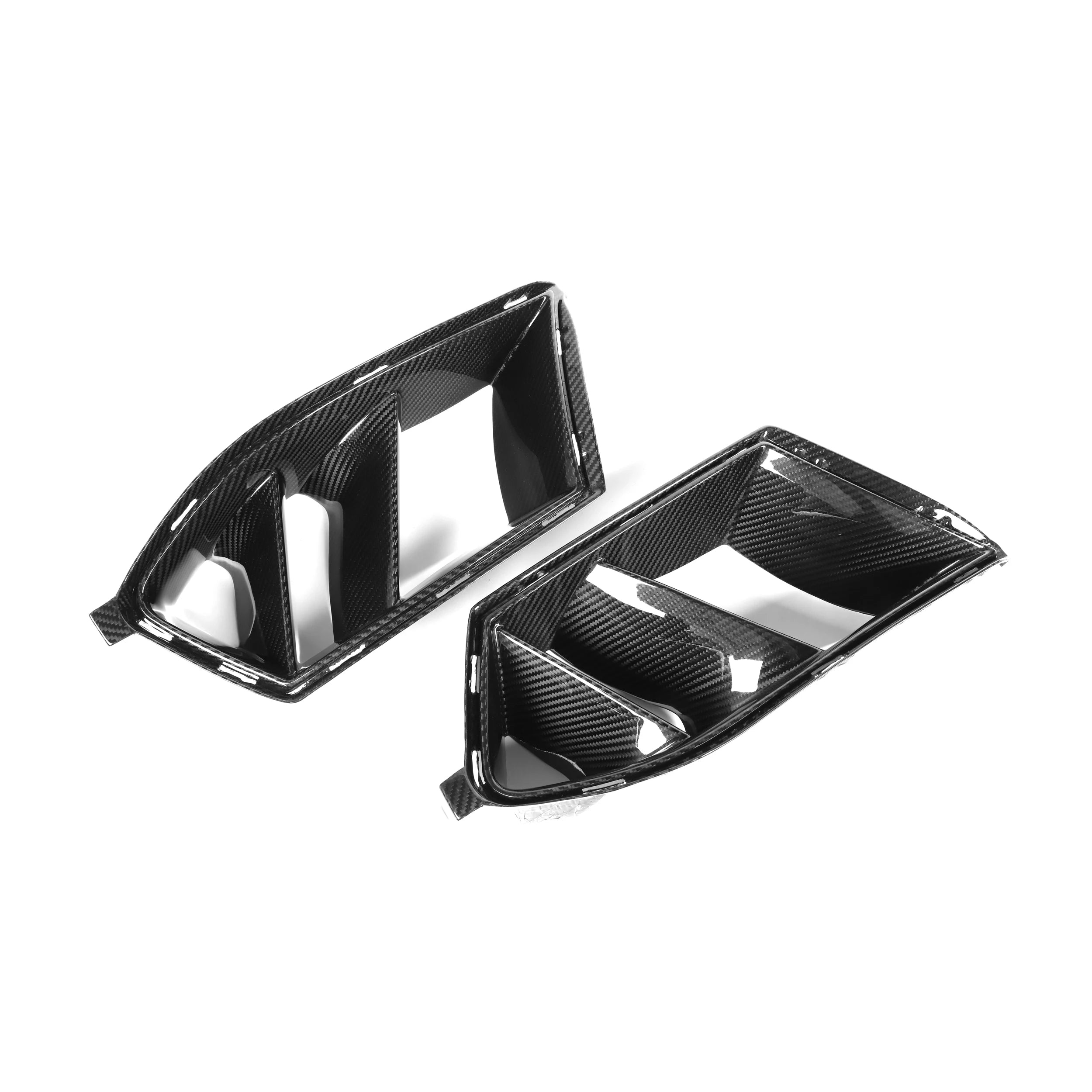 BMW M3 / M4 G80/G81/G82/G83 Prepreg Carbonio Pre-Preg Nero Lucido Condotti Paraurti di OPTIC (2021+)