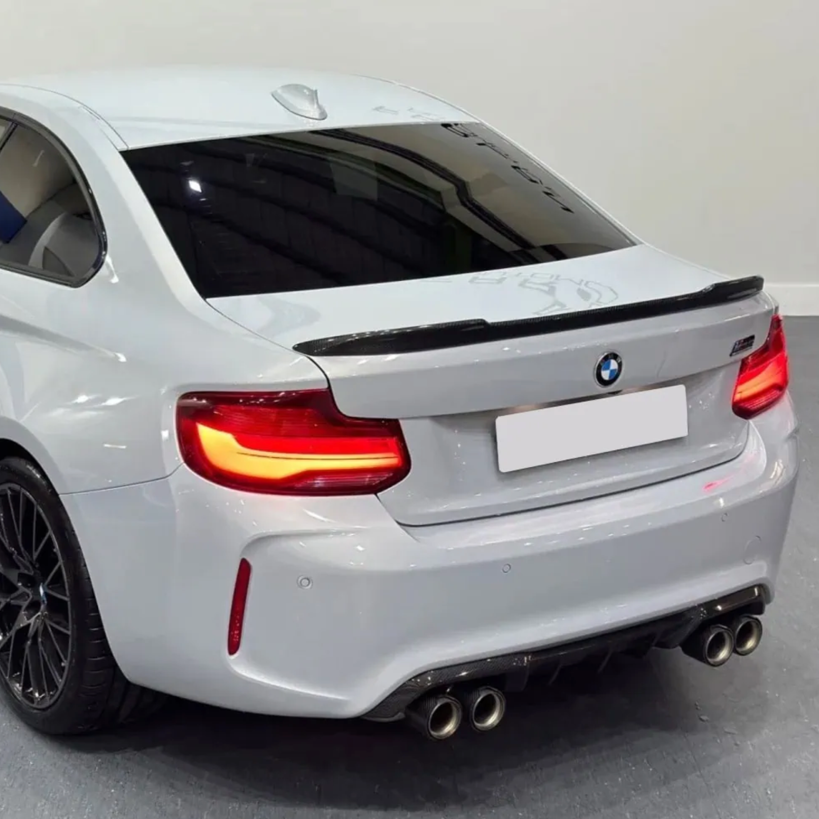 BMW Serie 2 & M2 F22 F87 Spoiler Posteriore Cs Stile in Carbonio Prepreg Nero Lucido di OPTIC (2014-2021)