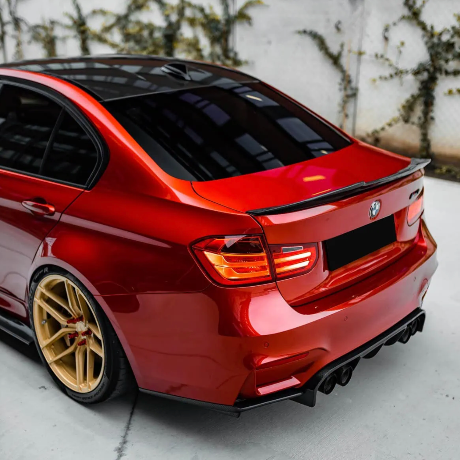 BMW Serie 3 F30 / M3 F80 Spoiler Ducktail Stile Psm in Carbonio Prepreg da OPTIC (2014-2019)