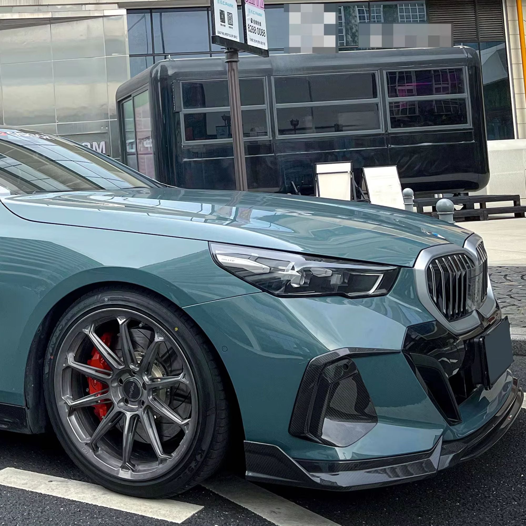 BMW Serie 5 G60 G61 Prepreg Carbonio Tk Stile Inserti Paraurti Anteriore di OPTIC (2024+)