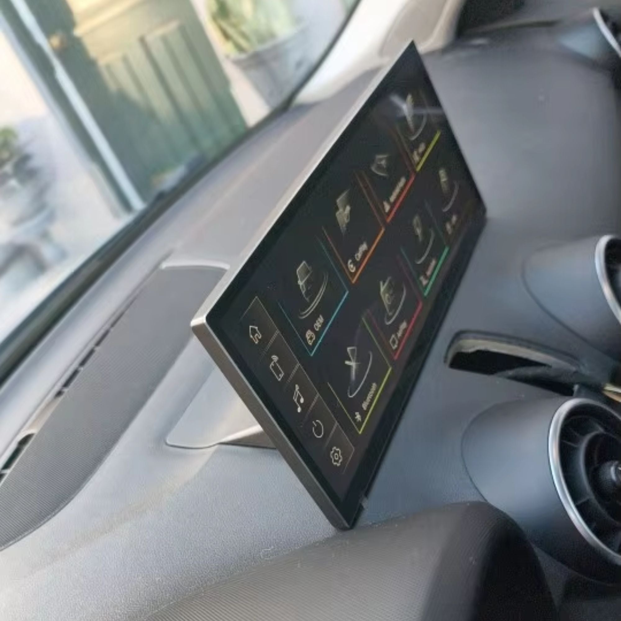 Audi Q2/SQ2 | 12.3" Apple CarPlay/Android Auto Touchscreen Display | (2018-2021)