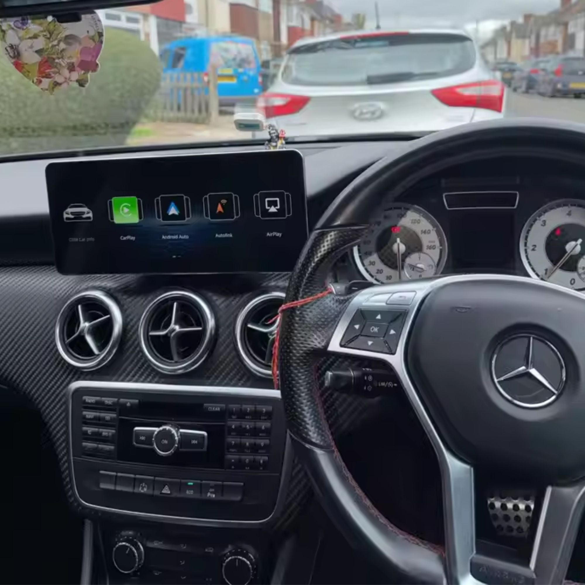 Mercedes Classe A/CLA/GLA | W176/C177/X156 | 12.3" Display Touchscreen Apple CarPlay/Android Auto | (2013-2018)