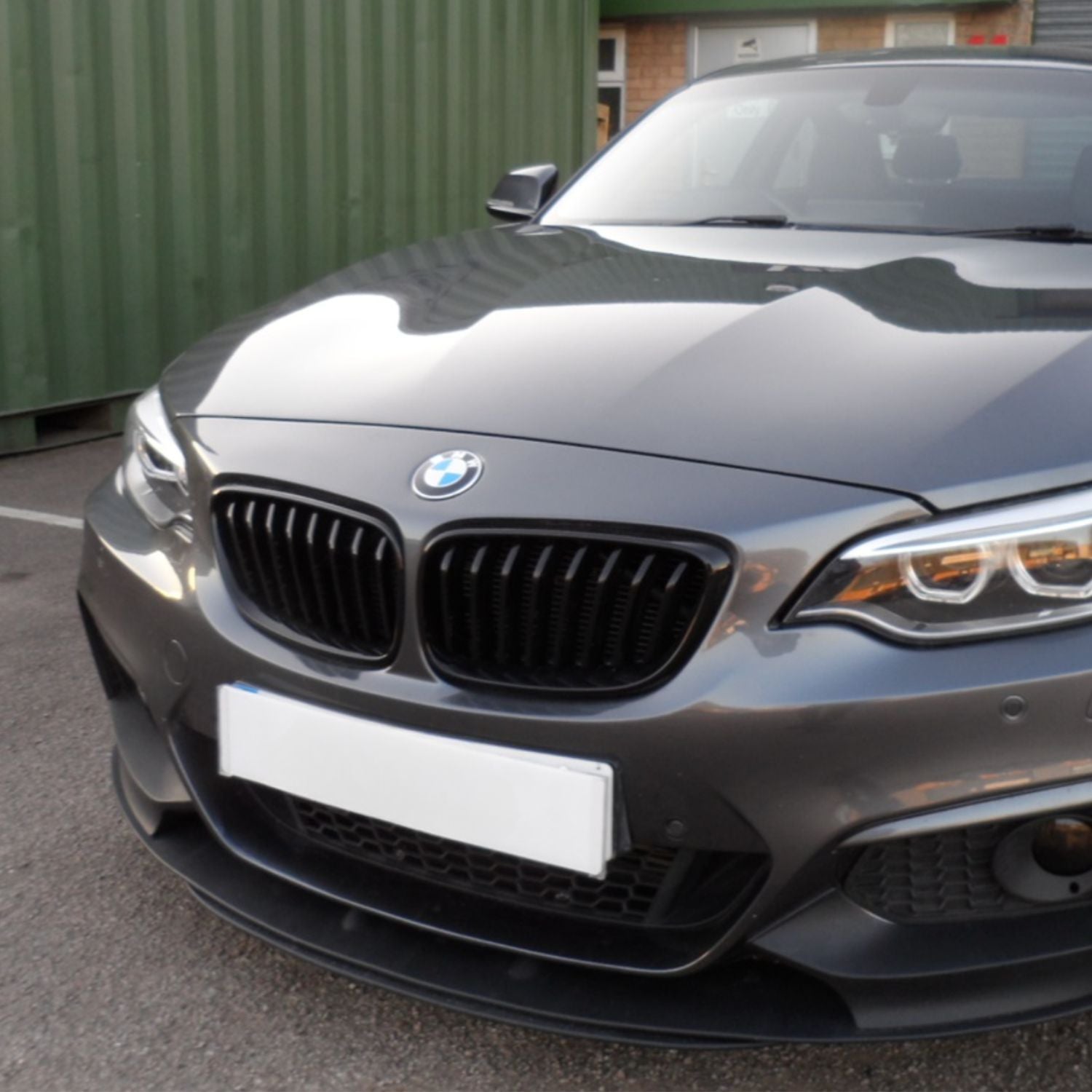 BMW Serie 2 & M2 Nero Lucido Griglia Anteriore a Barra Singola F22 F23 F87