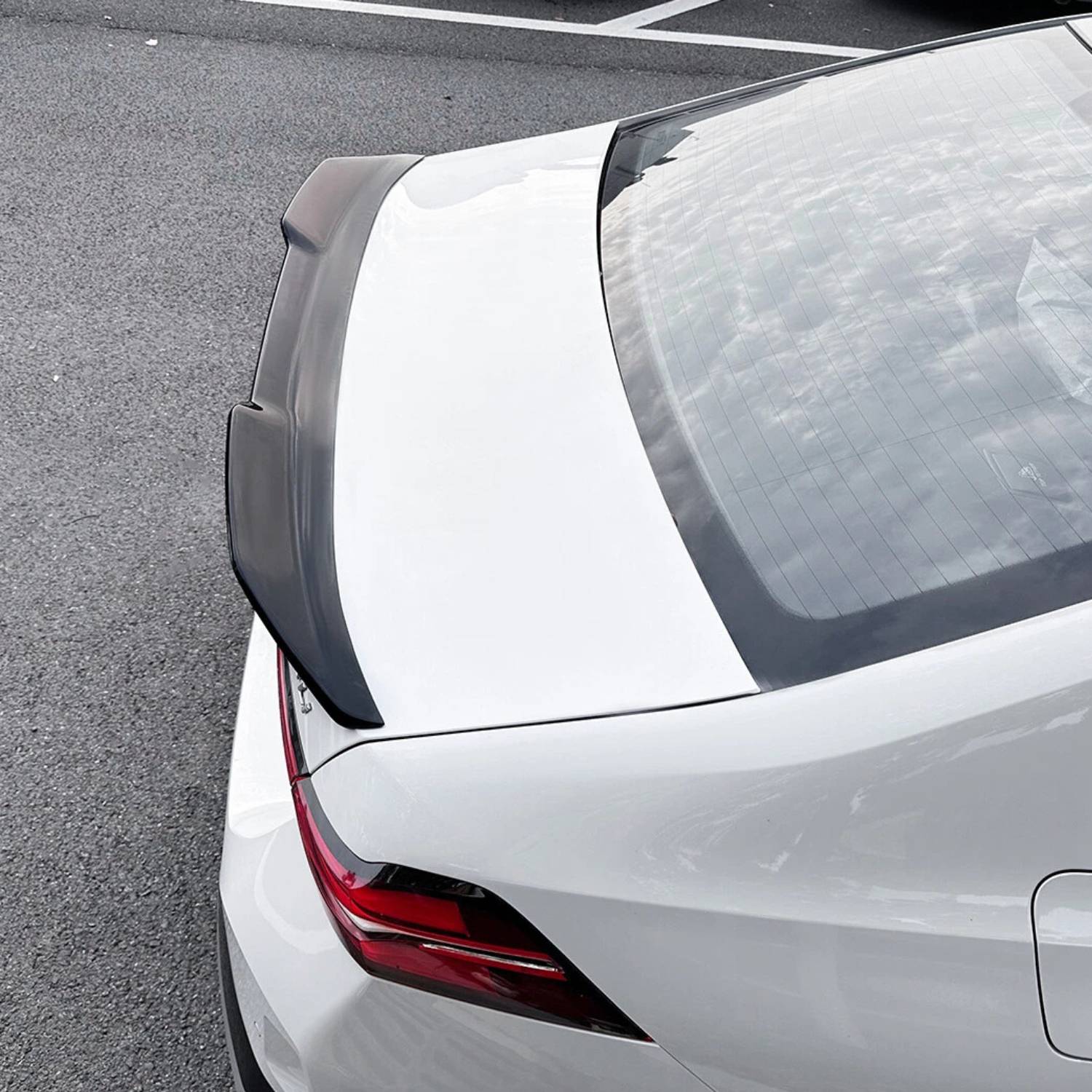 BMW Serie 5 G60 G61 / M5 G90 G99 Nero Lucido Ducktail PSM Stile Spoiler Posteriore (2024+)
