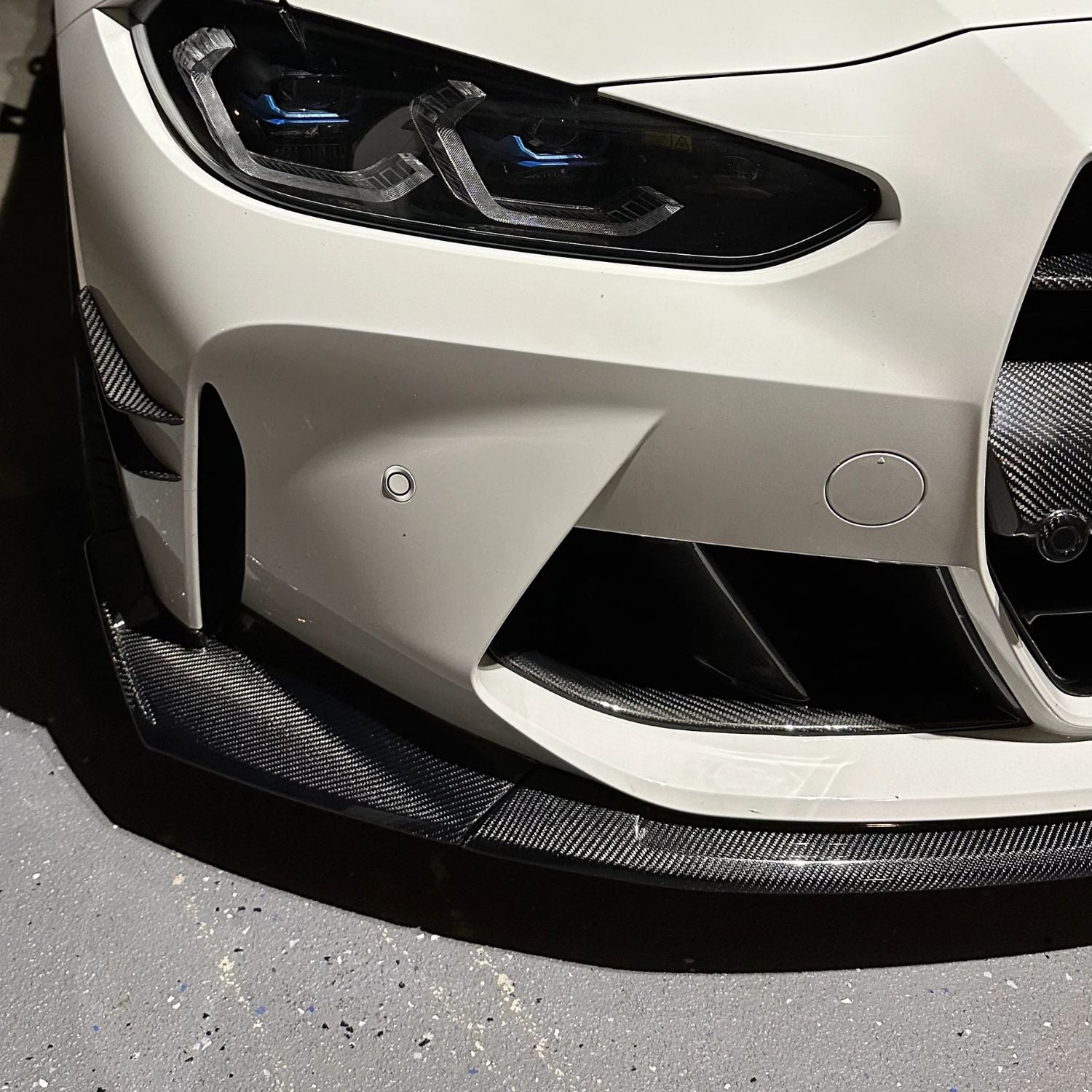 BMW M3 G80 G81 / M4 G82 G83 Lip Anteriore Stile CSL in Carbonio Prepreg Nero Lucido di OPTIC (2021+)