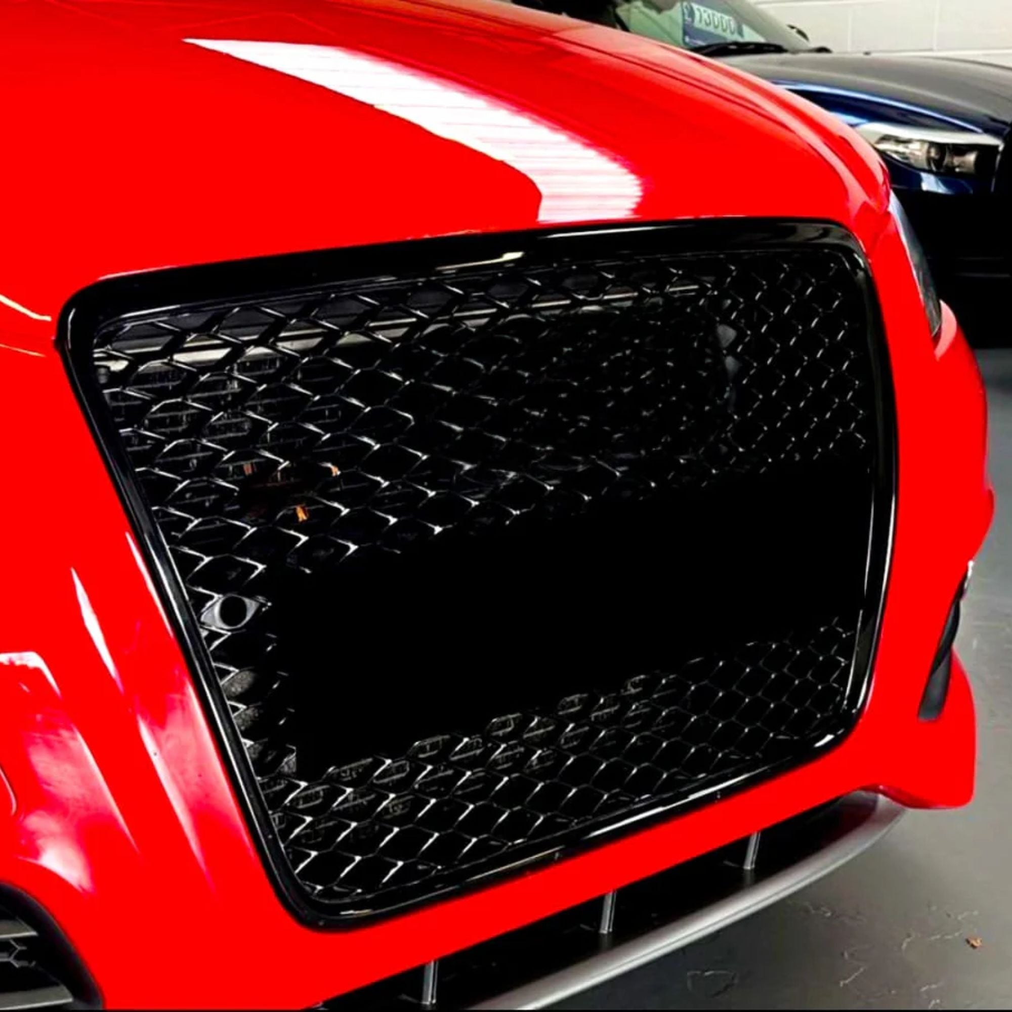 Audi A3/S3 8P Griglia a Nido d'Ape Stile RS3 Nero Lucido (2008-2012)