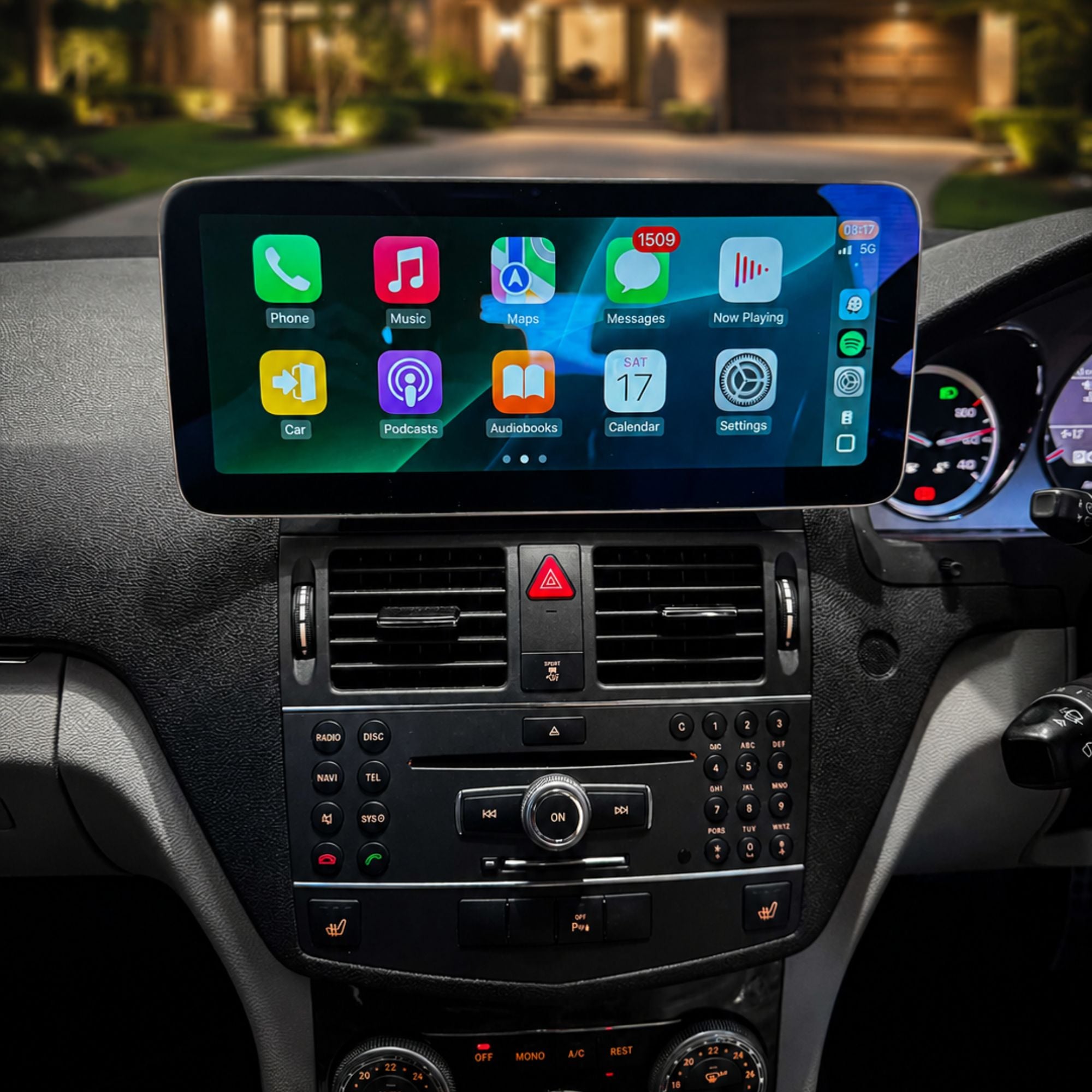Mercedes Classe C W204 | 12.3" Display Touchscreen Apple CarPlay/Android Auto | (2008-2010)