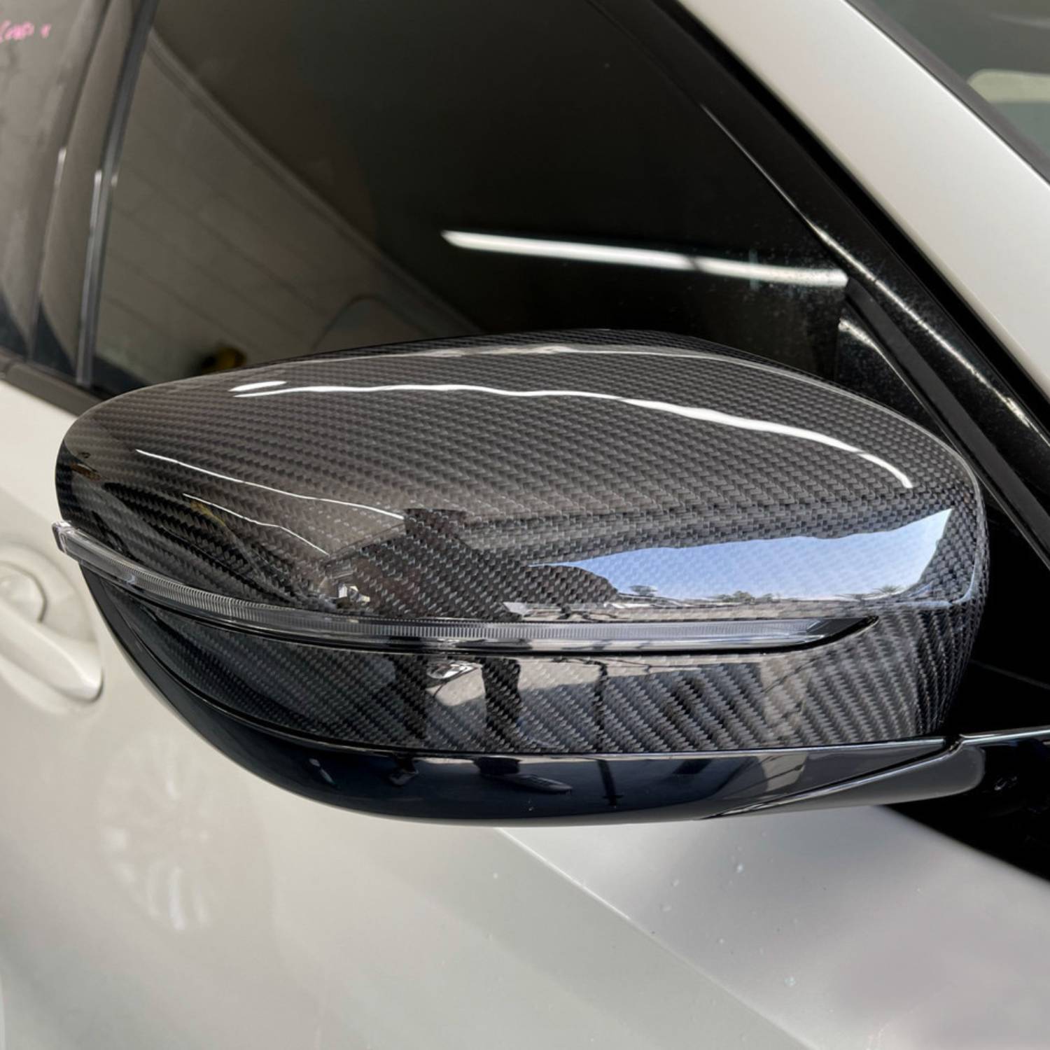 Calotte Specchietti in Carbonio Prepreg per BMW Serie 2/3/4/5 G42/G20/G22/G26/G30 (2017+) di OPTIC