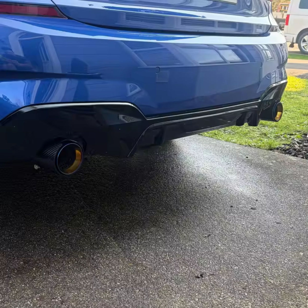BMW Serie 3 G20/G21 | 320D/330i/320i Terminali di scarico in carbonio taglio dritto