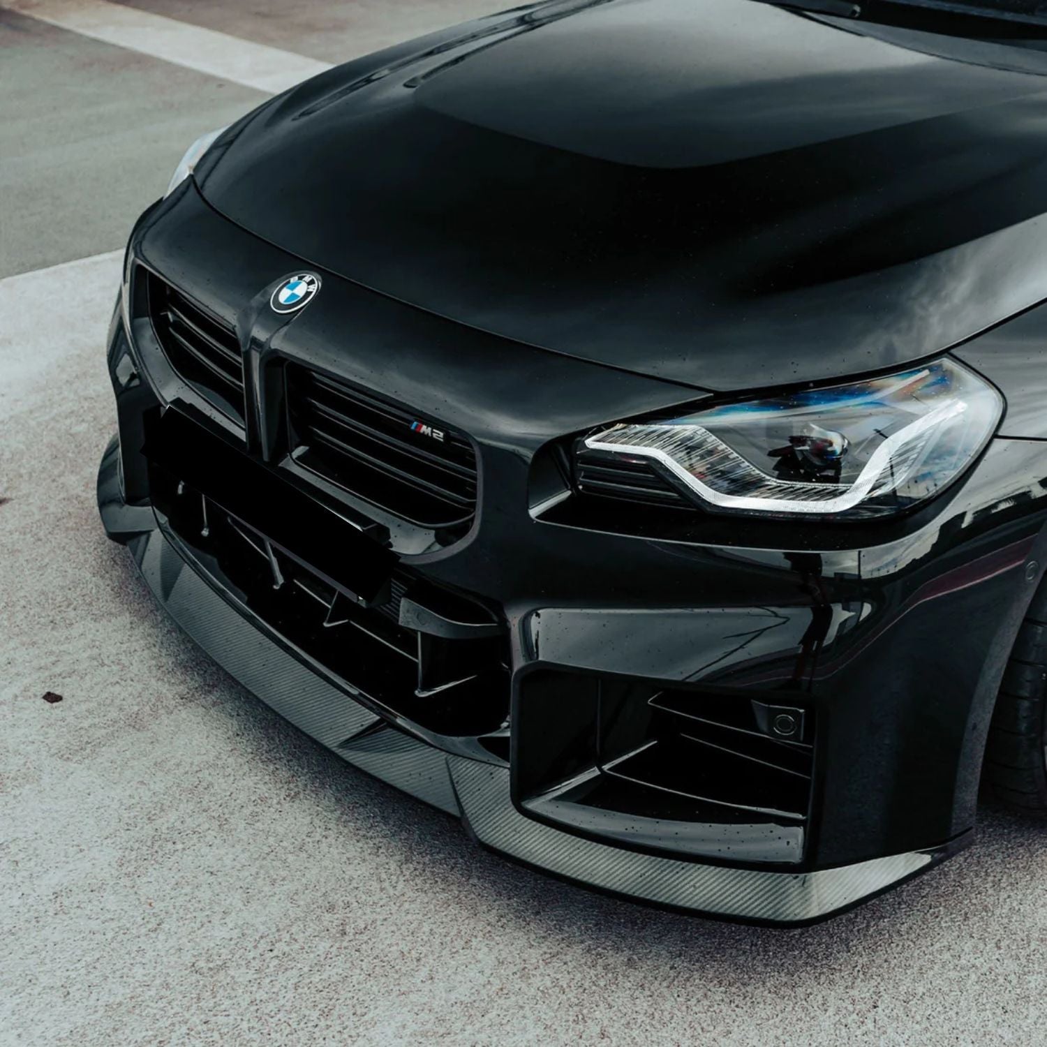 BMW M2 G87 Lip Anteriore Piatto in Carbonio Prepreg Nero Lucido di OPTIC (2023+)